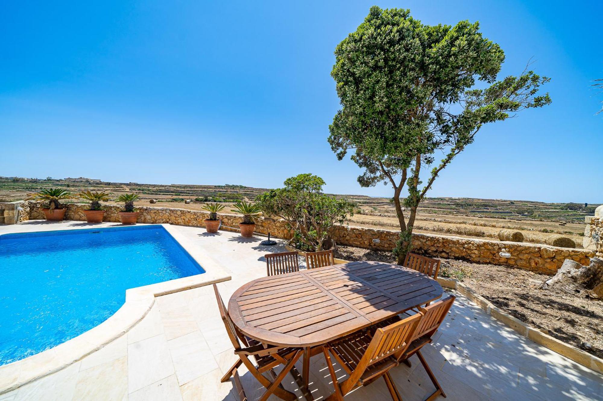 Lonza Gharb Farmhouse מראה חיצוני תמונה