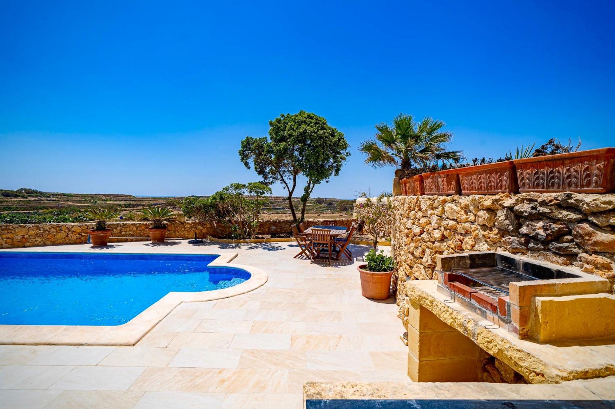 Lonza Gharb Farmhouse מראה חיצוני תמונה